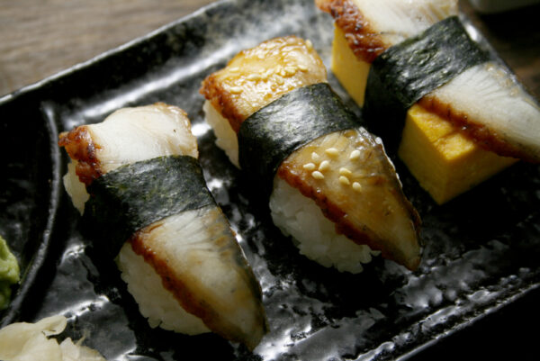 鰻魚壽司片