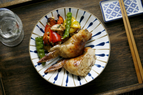 十三香翅包油飯