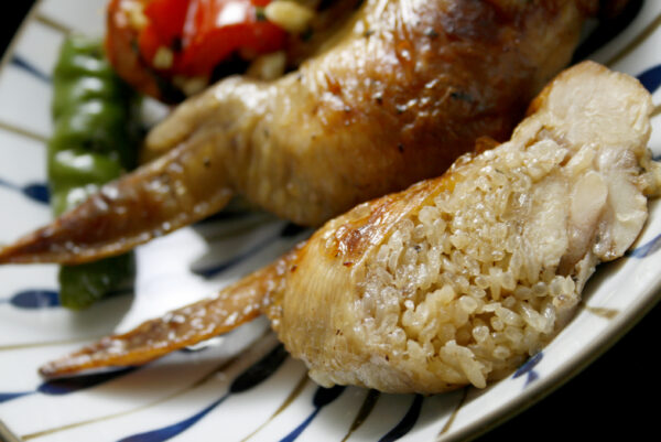 十三香翅包油飯